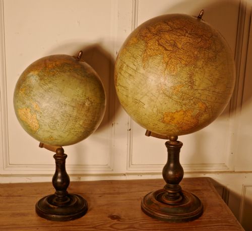 A Set of French 19th Century Globes by G Thomas, Terrestre and Metrique