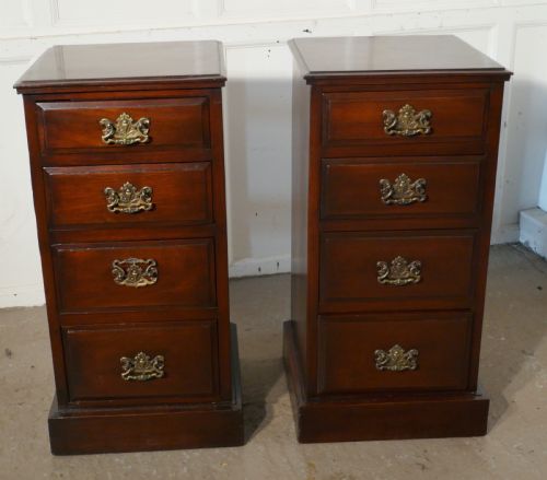 fig 2. A Pair of Georgian Style Mahogany Bedside Chest of Drawers