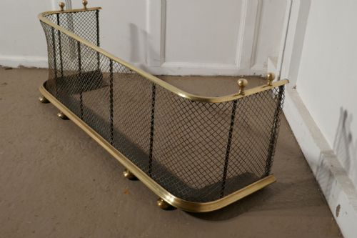 fig 1. A Victorian Brass and Iron Club Fender