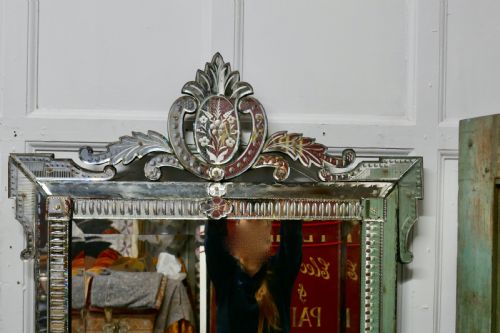 fig 2. Superb Large 19th Century Venetian Cushion Mirror