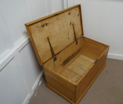 fig 2. Victorian Pine Blanket Box,