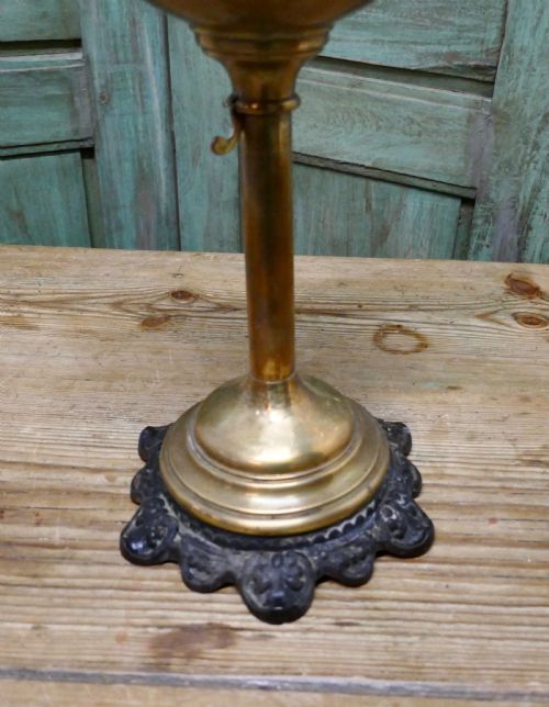 fig 1. German Brass Oil Lamp by FHRICH GRIFTZ, BERLIN