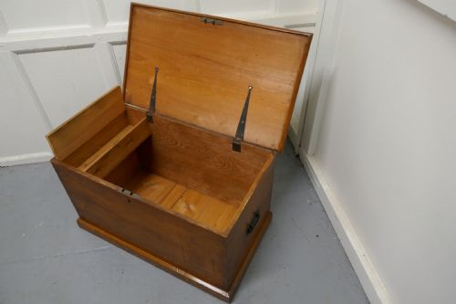fig 3. Georgian Golden Finish Oak, Pine Blanket Chest
