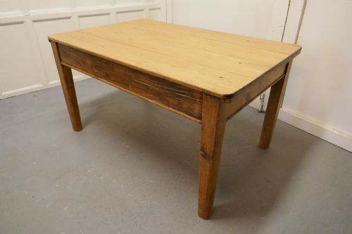 fig 4. A Lovely Rustic Georgian Pine Kitchen Table