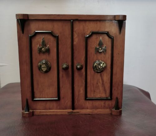 19th Century Novelty Golden Oak Humidor in the Shape of a 2 Door Safe