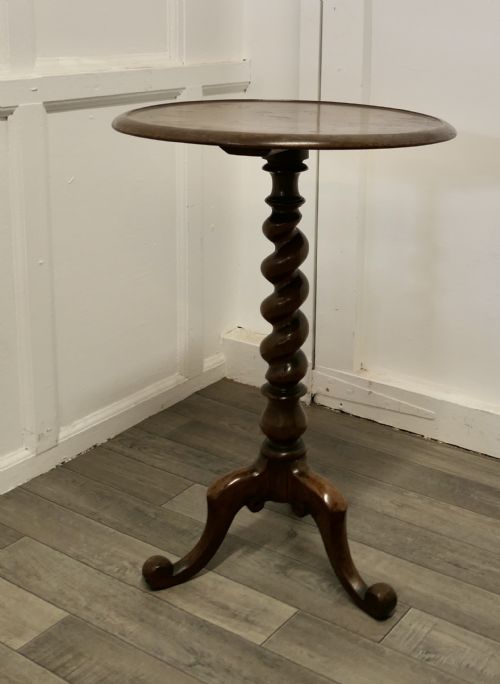 Chunky Victorian Wine Table or Occasional Lamp Table