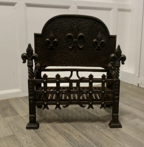 Large Free Standing Fire Grate with Fireback