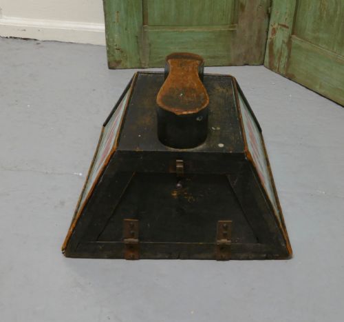 KIWI BOOT POLISH ADVERTISING SHOE SHINE BOX WITH SHOE REST - ADDITIONAL PHOTO 3