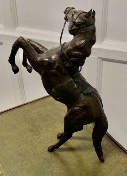 ARTS AND CRAFTS LEATHER MODEL OF A HORSE - ADDITIONAL PHOTO 2