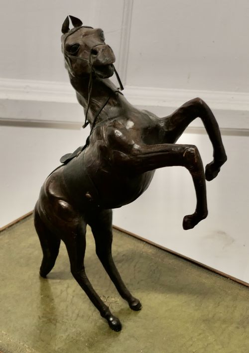 ARTS AND CRAFTS LEATHER MODEL OF A HORSE - ADDITIONAL PHOTO 5