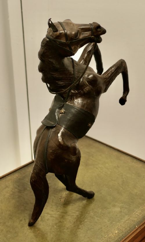 ARTS AND CRAFTS LEATHER MODEL OF A HORSE - ADDITIONAL PHOTO 6