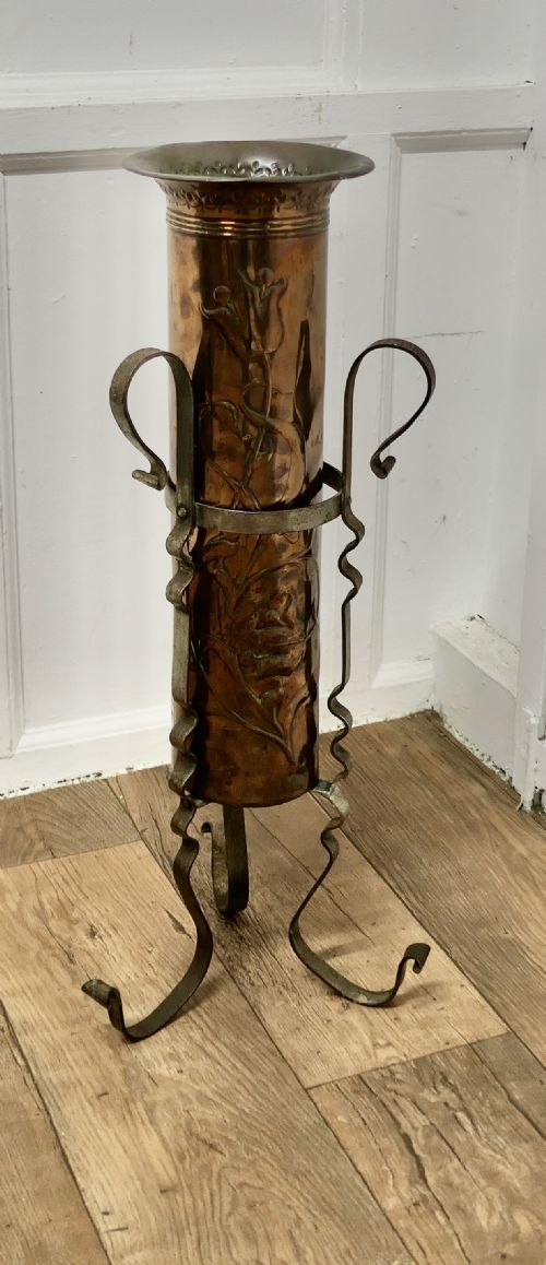 ARTS AND CRAFTS COPPER AND IRON UMBRELLA STAND - ADDITIONAL PHOTO 1