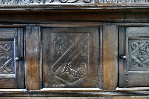 1696 FRENCH CARVED OAK COURT CUPBOARD COTTAGE SIZE LIVERY CUPBOARD - ADDITIONAL PHOTO 4
