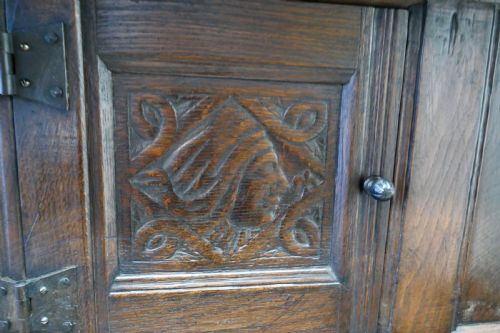 1696 FRENCH CARVED OAK COURT CUPBOARD COTTAGE SIZE LIVERY CUPBOARD - ADDITIONAL PHOTO 8