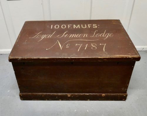 19TH CENTURY MASONIC PINE CHEST - ADDITIONAL PHOTO 1