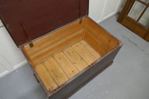 19TH CENTURY MASONIC PINE CHEST - ADDITIONAL PHOTO 4
