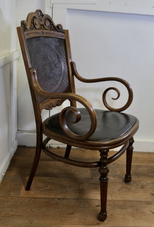 VICTORIAN UPHOLSTERED BENTWOOD SALON OR DESK CHAIR - ADDITIONAL PHOTO 3