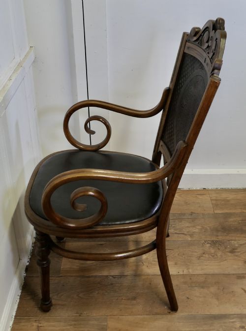 VICTORIAN UPHOLSTERED BENTWOOD SALON OR DESK CHAIR - ADDITIONAL PHOTO 8