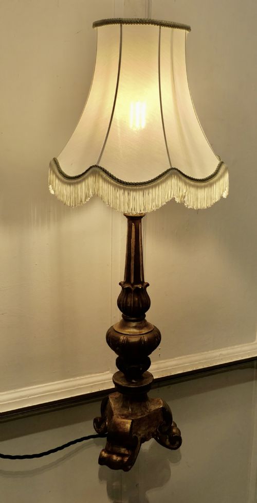 CARVED WOODEN SHABBY GILT TABLE LAMP - ADDITIONAL PHOTO 1