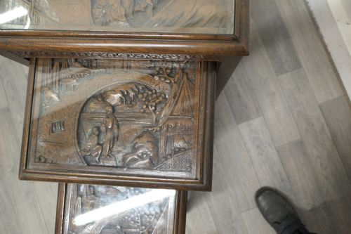 BEAUTIFULLY CARVED CHINOISERIE NEST OF FOUR TABLES - ADDITIONAL PHOTO 8