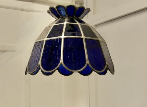 LARGE ARTS AND CRAFTS COBALT BLUE LEADED GLASS PENDANT LAMP - ADDITIONAL PHOTO 2
