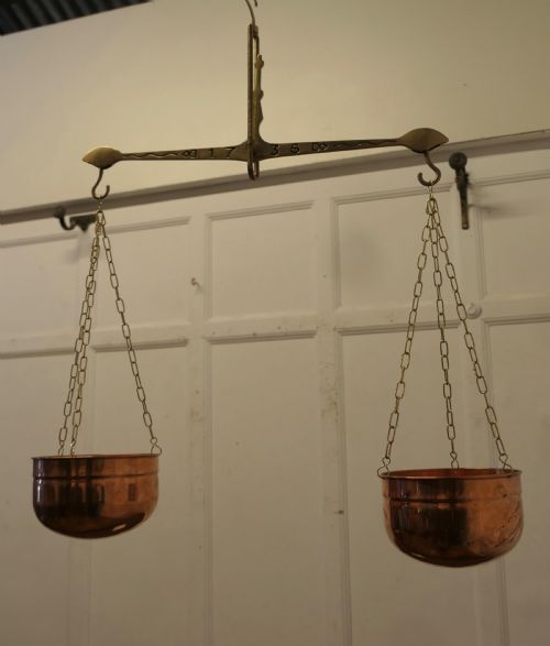 DECORATIVE VEGETABLE GARDEN SCALES IN COPPER AND BRASS - ADDITIONAL PHOTO 3