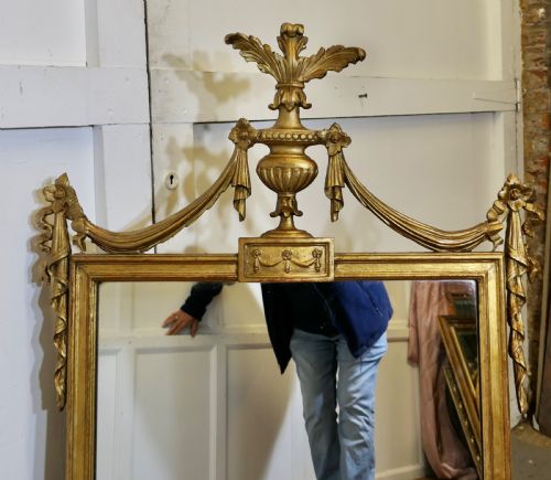 FRENCH NAPOLEON III STYLE GILT WALL MIRROR - ADDITIONAL PHOTO 2