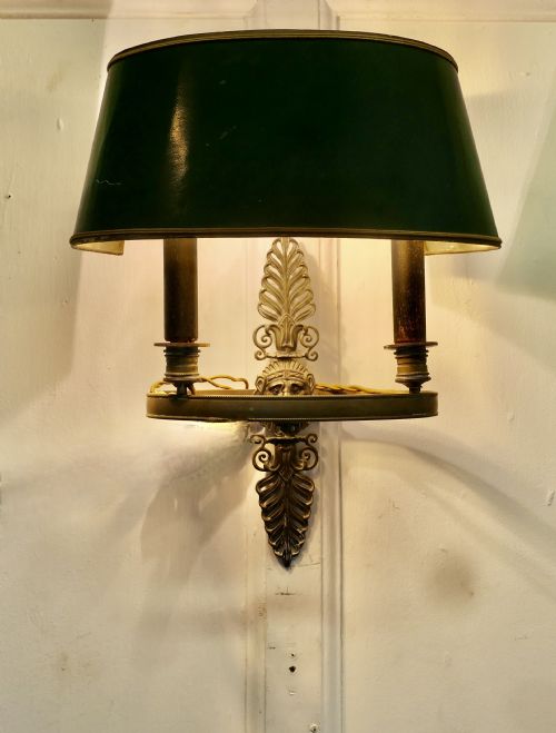FRENCH GREEN TOLEWARE AND BRASS TWIN BOUILLOTTE WALL LIGHT - ADDITIONAL PHOTO 5