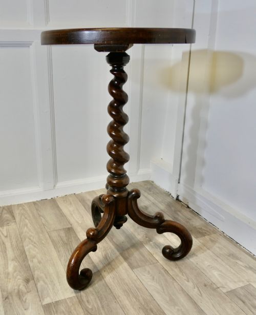 VICTORIAN WINE TABLE OR OCCASIONAL TABLE - ADDITIONAL PHOTO 1