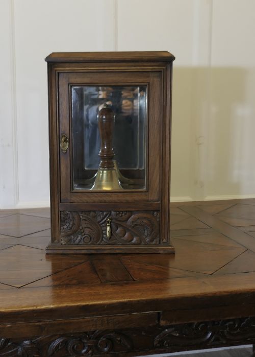 OAK COUNTER TOP DISPLAY CABINET WITH DRAWER - ADDITIONAL PHOTO 4