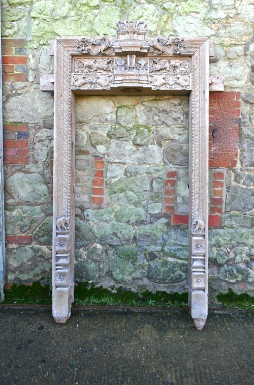 ANCIENT CARVED TEAK ARCHWAY HINDU BUDDHIST TEMPLE DOORWAY