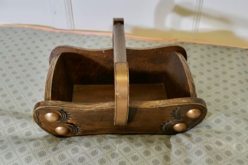 ARTS AND CRAFTS OAK BASKET - ADDITIONAL PHOTO 2
