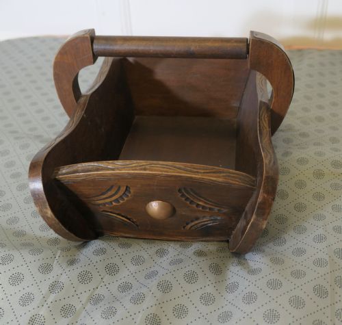 ARTS AND CRAFTS OAK BASKET - ADDITIONAL PHOTO 3