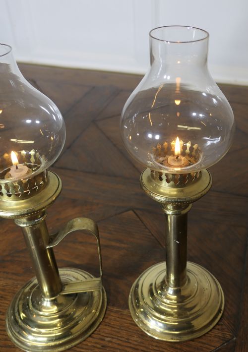 PAIR OF BRASS CANDLESTICKS WITH GLASS CHIMNEYS - ADDITIONAL PHOTO 2