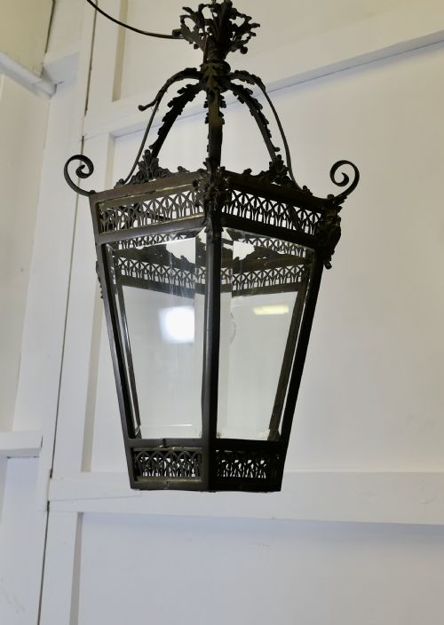 AN OLD DECORATIVE GREEN MAN COPPER LANTERN - ADDITIONAL PHOTO 10