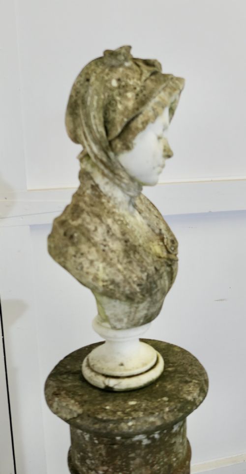 19TH CENTURY CARVED CARRARA MARBLE BUST OF A YOUNG GIRL AFTER GREUZE - ADDITIONAL PHOTO 6
