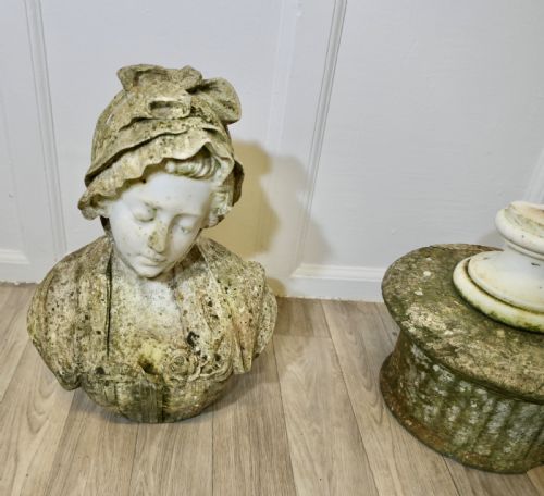 19TH CENTURY CARVED CARRARA MARBLE BUST OF A YOUNG GIRL AFTER GREUZE - ADDITIONAL PHOTO 11