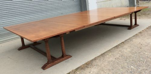 30 SEATER OAK BANQUETING TABLE ARTS CRAFTS BOARDROOM TABLE - ADDITIONAL PHOTO 4