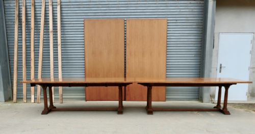 30 SEATER OAK BANQUETING TABLE ARTS CRAFTS BOARDROOM TABLE - ADDITIONAL PHOTO 9