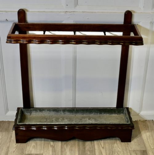 BEAUTIFUL WALNUT STICK STAND OR UMBRELLA STAND - ADDITIONAL PHOTO 2