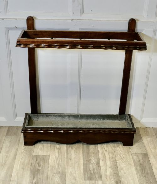 BEAUTIFUL WALNUT STICK STAND OR UMBRELLA STAND - ADDITIONAL PHOTO 7
