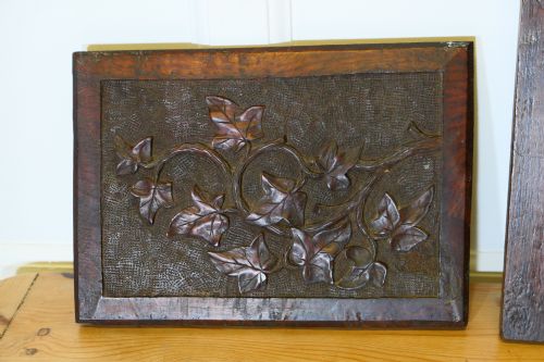 A COLLECTION OF 4 SUPERBLY CARVED OAK DOOR PANELS - ADDITIONAL PHOTO 4