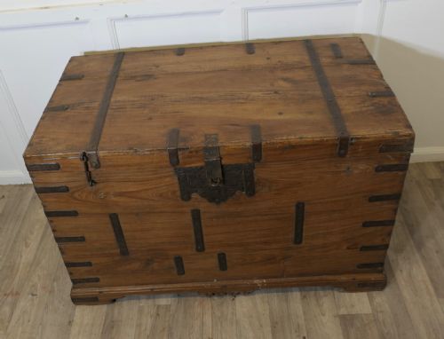 LARGE FITTED IRON BANDED MERCHANTS CHEST - ADDITIONAL PHOTO 1
