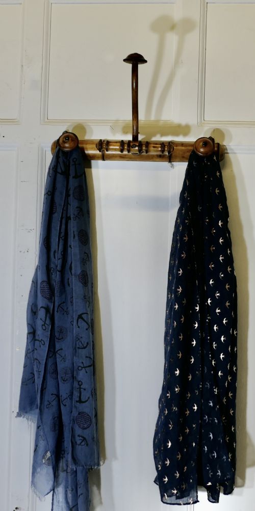 19TH CENTURY THONET BENT WOOD WALL HANGING COAT RACK - ADDITIONAL PHOTO 4