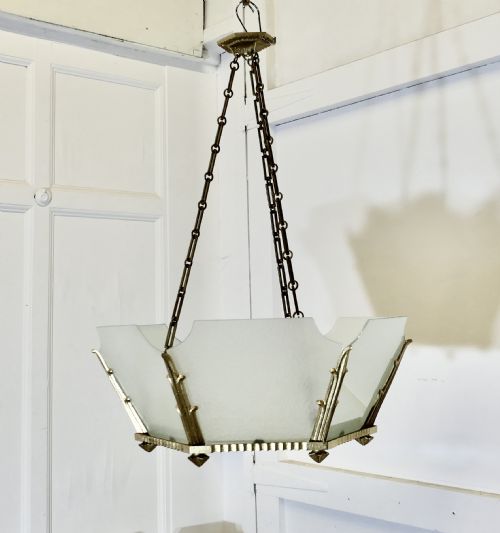 SET OF 6 ODEON STYLE OPALESCENT HANGING LIGHT SHADES - ADDITIONAL PHOTO 1