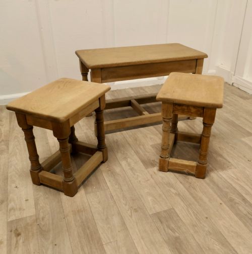 STYLISH ARTS AND CRAFTS NEST OF OAK TABLES - ADDITIONAL PHOTO 3