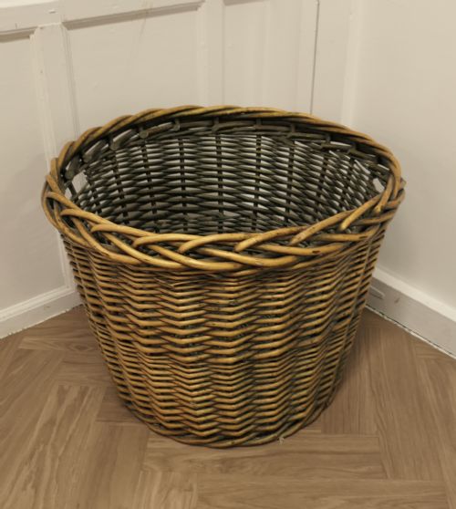 VERY LARGE ROUND WOVEN WILLOW LOG BASKET - ADDITIONAL PHOTO 2