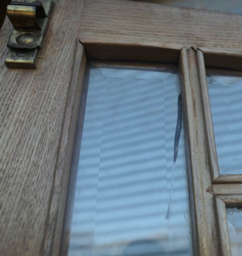 A CHARMING SINGLE WARDROBE COMPACTUM IN ASH AND BUR WALNUT - ADDITIONAL PHOTO 5