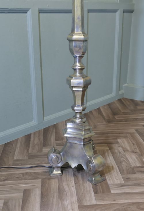 HEAVY SILVER PLATED STANDARD OR FLOOR LAMP - ADDITIONAL PHOTO 3