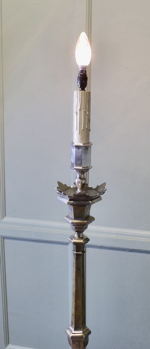 HEAVY SILVER PLATED STANDARD OR FLOOR LAMP - ADDITIONAL PHOTO 5